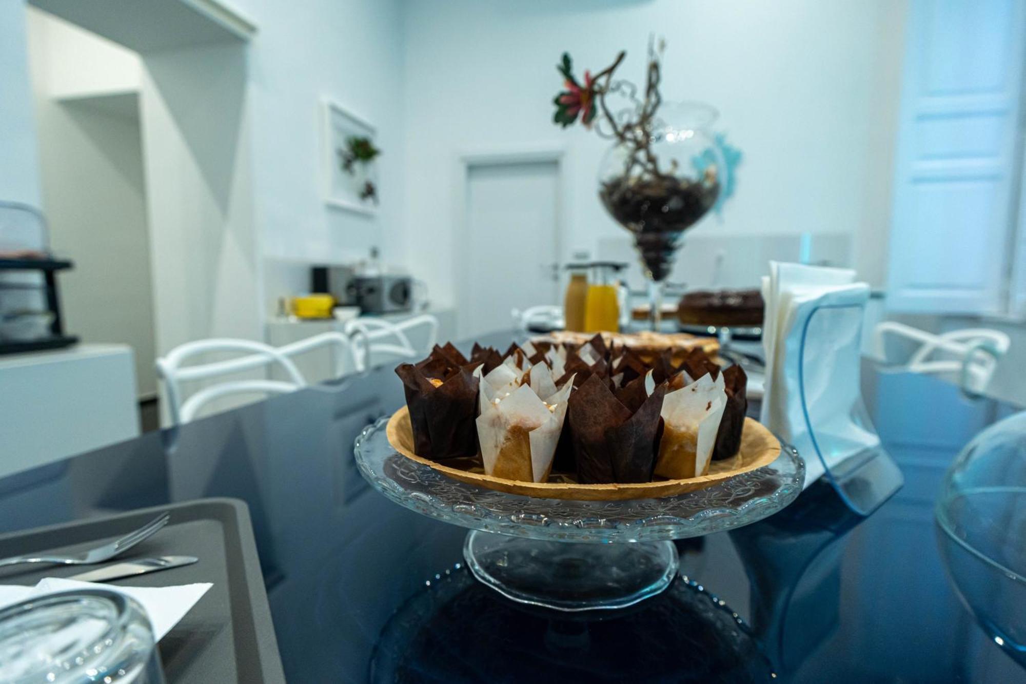 Skyhouse Chiatamone Bed & Breakfast Napoli Exterior foto